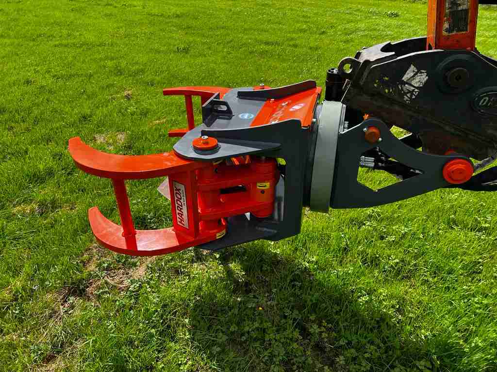 Echotec Rotating Excavator Tree Shear 5