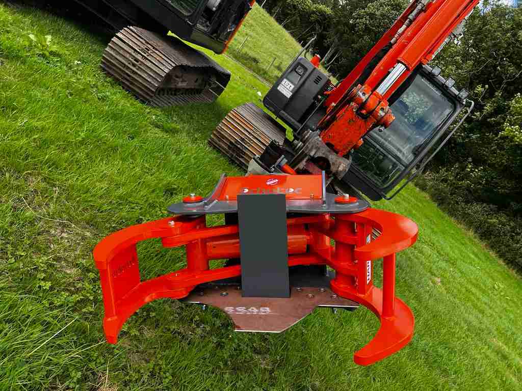 Echotec Rotating Excavator Tree Shear